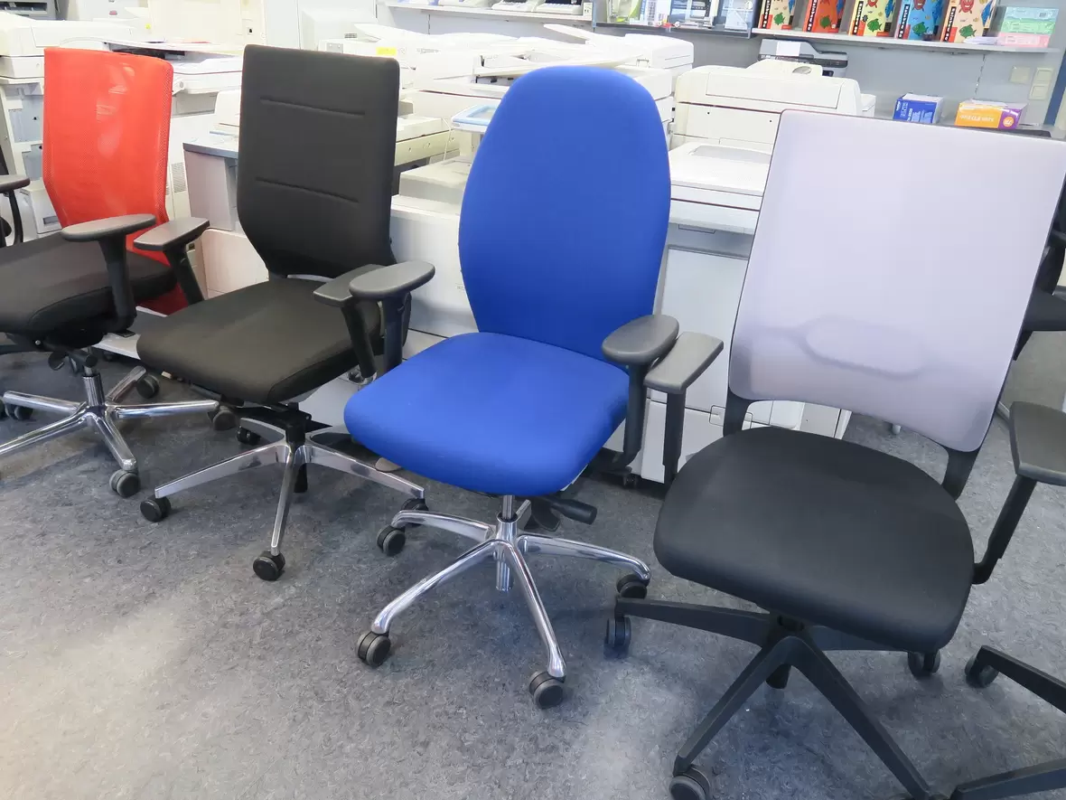 buerotechnik-weis-e-k-neuburg-ruecken-schonende-und-komfortable-stuehle-fuer-ihr-buero